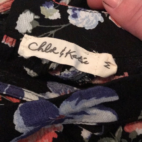 Blouse - Picture 2 of 3